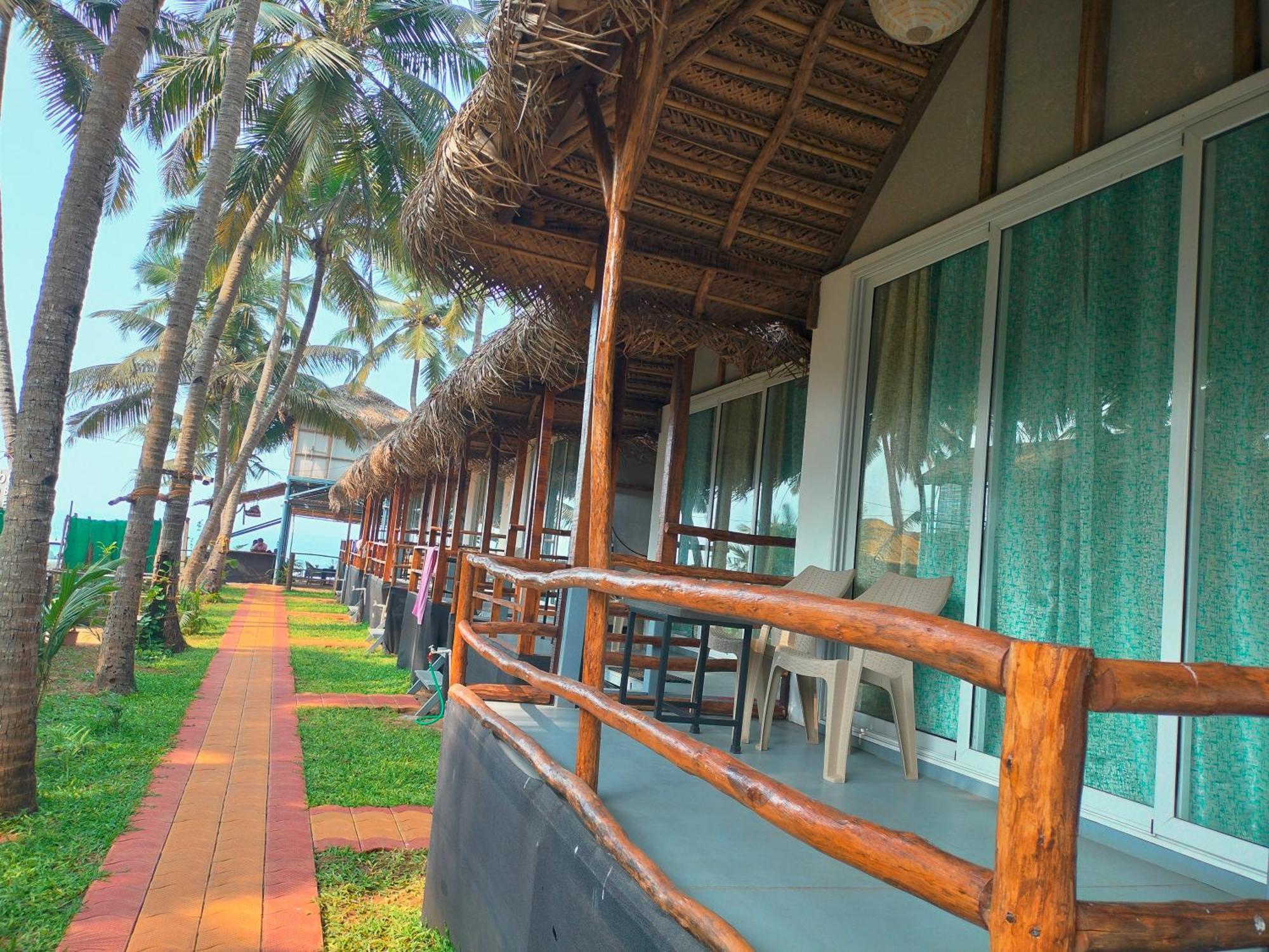 Agonda Beach Chalets Extérieur photo